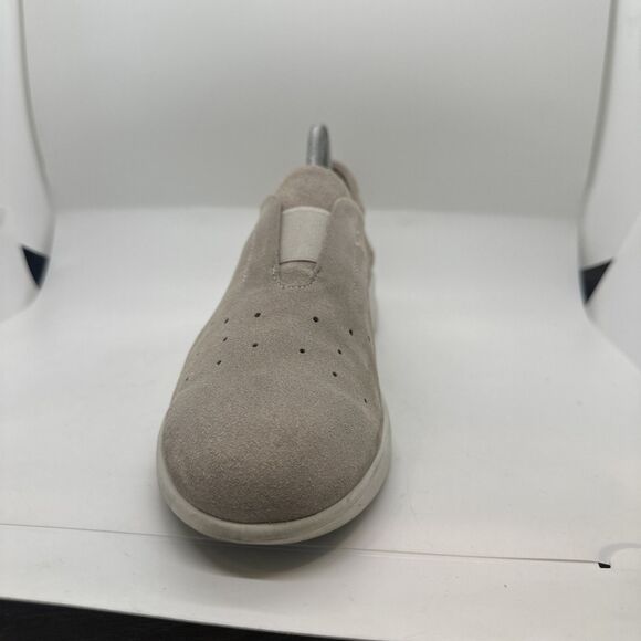 Women’s Luna Slip On Shoes Tan Size 8 US 41 EU - Picture 3 of 14